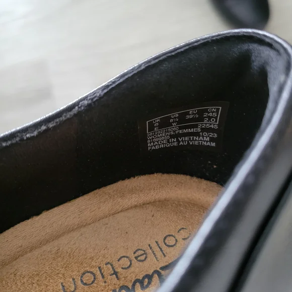 Clarks Women's Black Mary Jane Shoes Size 8.5 Wide - Picture 8 of 8